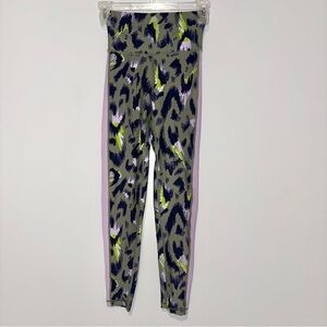 Aerie High-waisted Move‎ 7/8 Leggings leopard purple green size XS